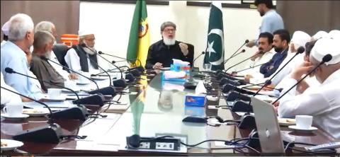 chairman with growers associations